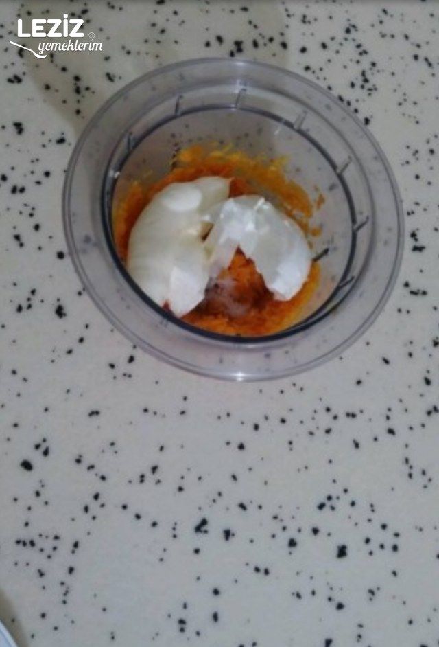 Yoğurtlu Havuç Tarator Meze