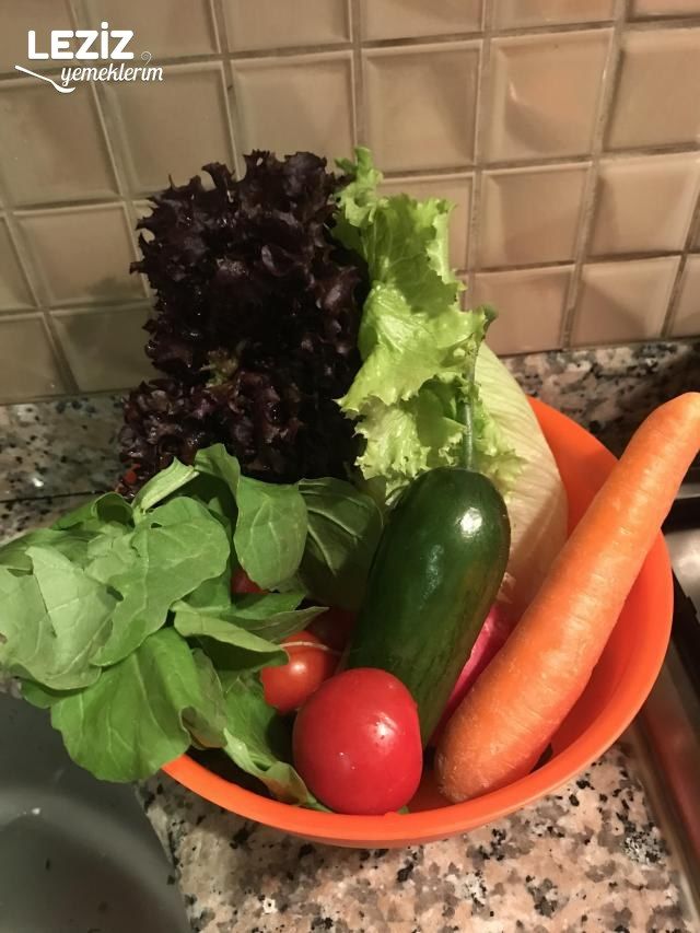 Karışık Salata (Tam Ölçü)