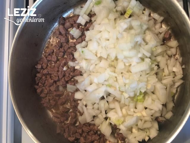 Biftek Etli Yumurtalı Ispanak