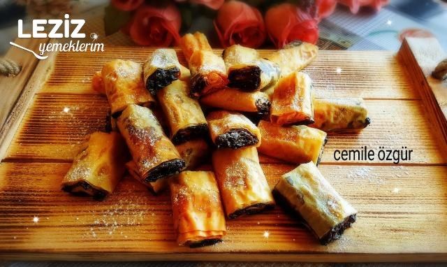 Baklavalık Yufkadan Çıtır Çikolatalı Rulolar