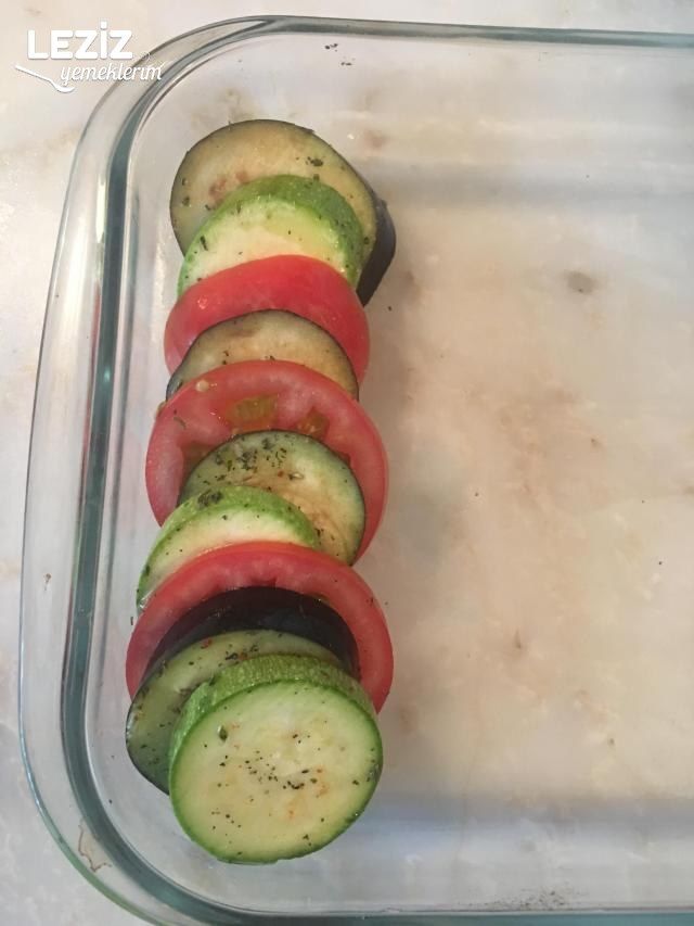 Fırında Sebze Dilimleri