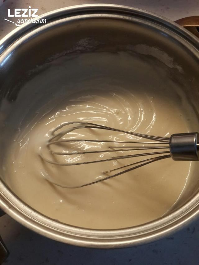 Terbiyeli Erişteli Yeşil Mercimek Çorbası