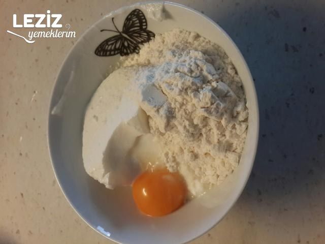 Terbiyeli Erişteli Yeşil Mercimek Çorbası