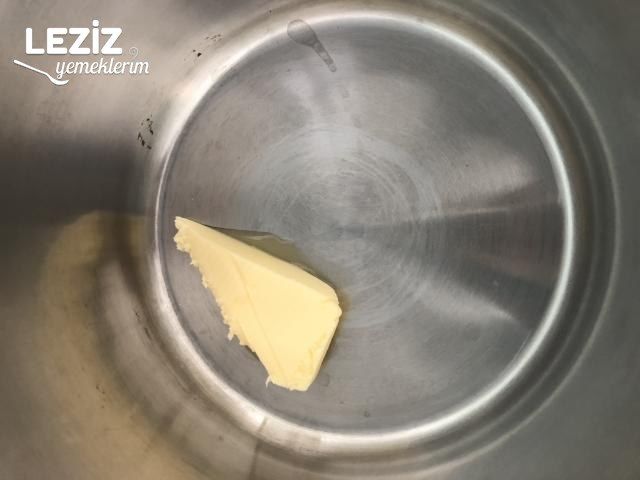 Kremalı Mantar Çorbası (Çok Pratik)