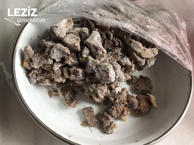 Kuşbaşılı Nohut Yemeği