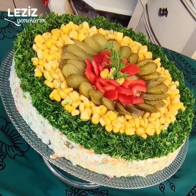 Yoğurtlu Patates Salatası Tarifi