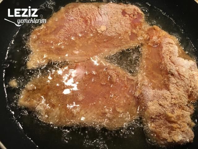 Tavuk Şinitzel Nasıl Yapılır