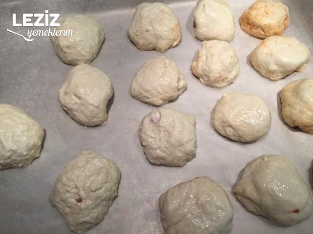 Ekmek Hamurundan Pratik Top Pizza
