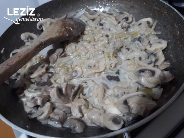 Kremalı Mantar Sote