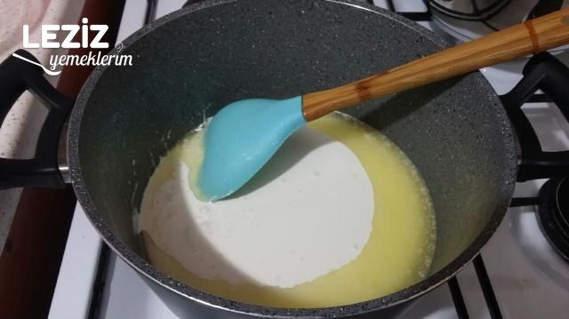 Kremalı Körili Nefis Makarna