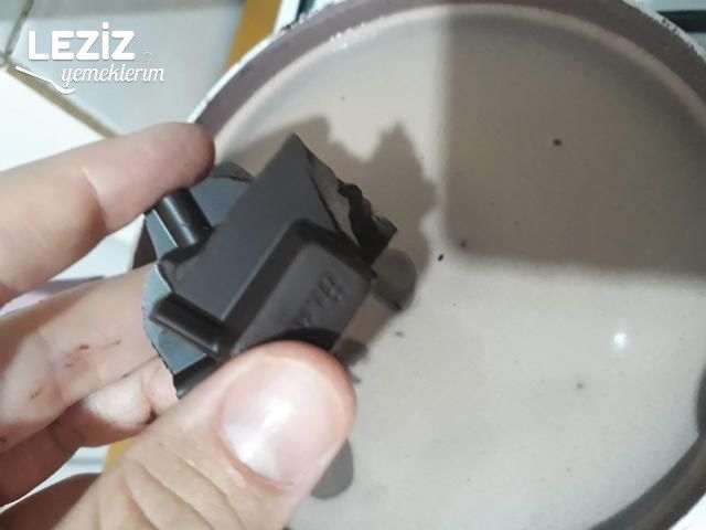 Çikolatalı Güllaç Tarifi (Aşama Fotoğraflı)