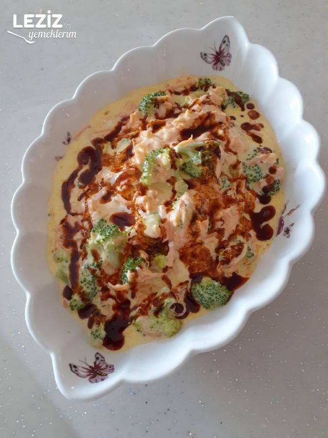 Yoğurtlu Brokoli Salatası Yapımı