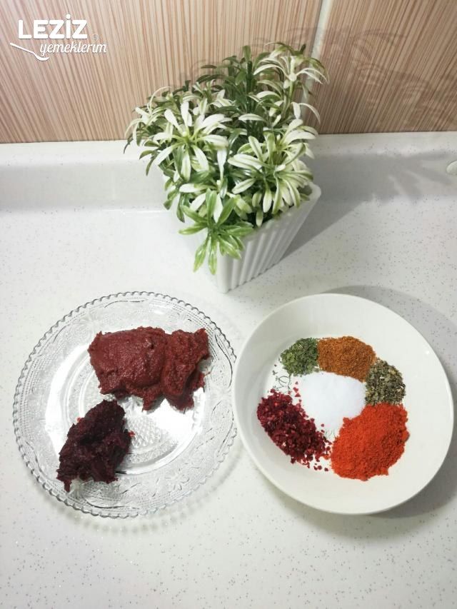 Tencerede Kıymalı Patates Yemeği