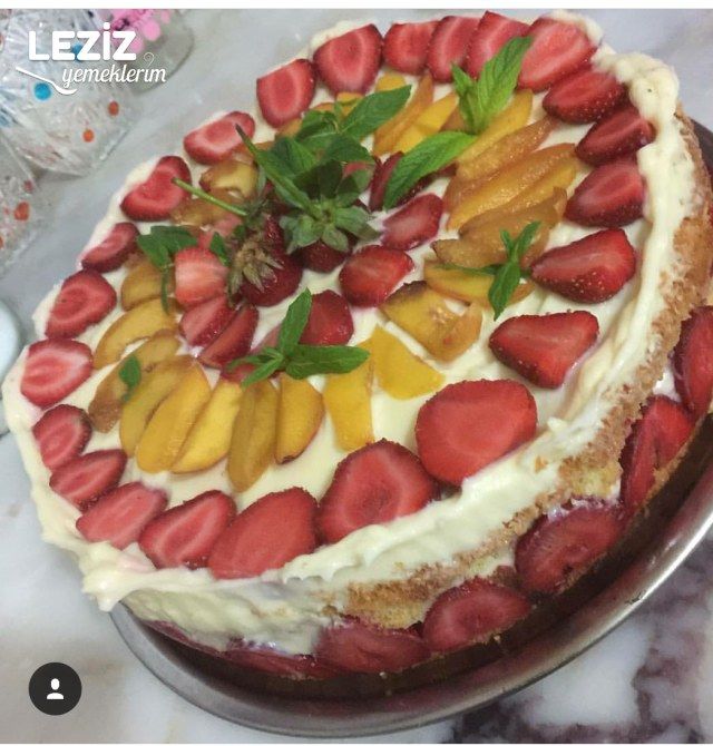Çilekli Pasta Nasıl Yapılır Leziz Yemeklerim