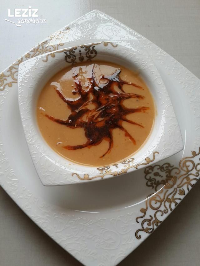 Kırmızı Mercimek Çorbası