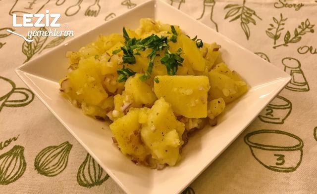 Viyana Usulü Patates Salatası
