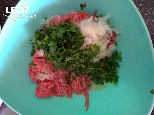 Kasap Köfte Yapımı