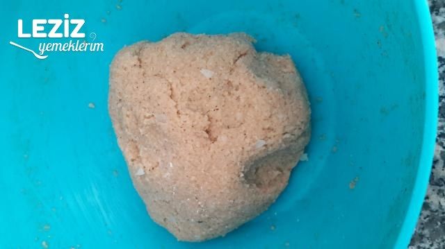 Bulgur Köfteli Yoğurtlu Çorba