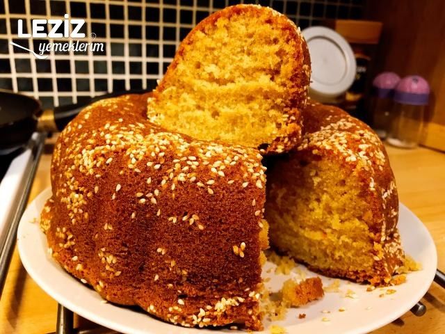 Susamlı Kek (Tam Kıvamında)