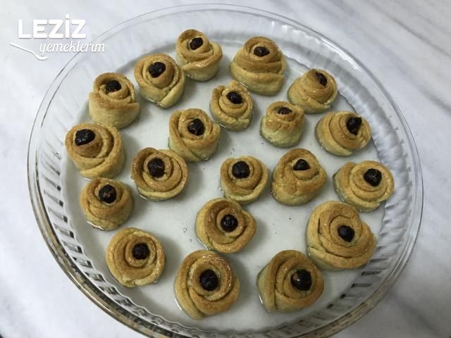 Nefis Gül Tatlısı (Tüm Aşamalarıyla)