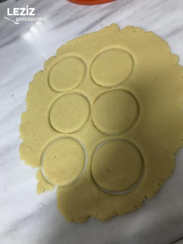 Nefis Gül Tatlısı (Tüm Aşamalarıyla)