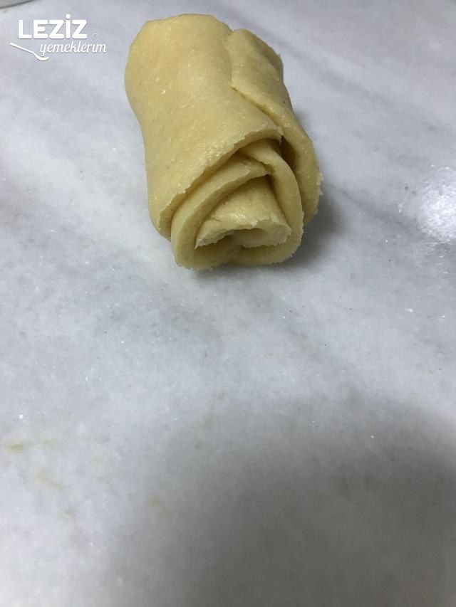 Nefis Gül Tatlısı (Tüm Aşamalarıyla)