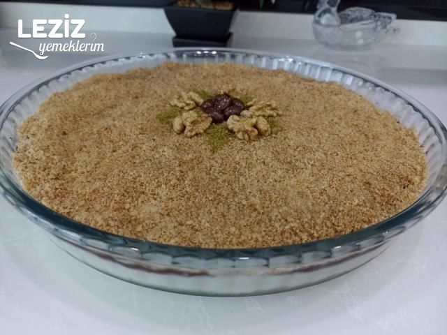 Sütlü İrmikli Muhallebi Tatlısı Tarifi