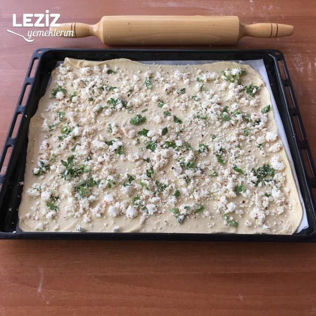 Peynirli Açma Böreği