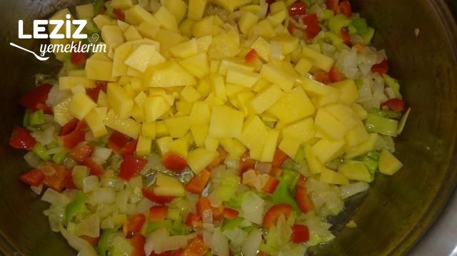 Sebzeli Bulgur Pilavı Yapımı