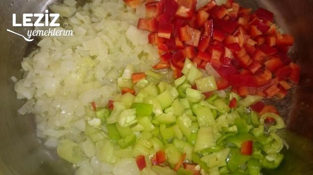 Sebzeli Bulgur Pilavı Yapımı