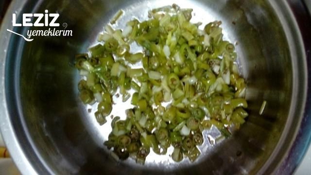 Sebzeli Arpa Şehriye Çorbası