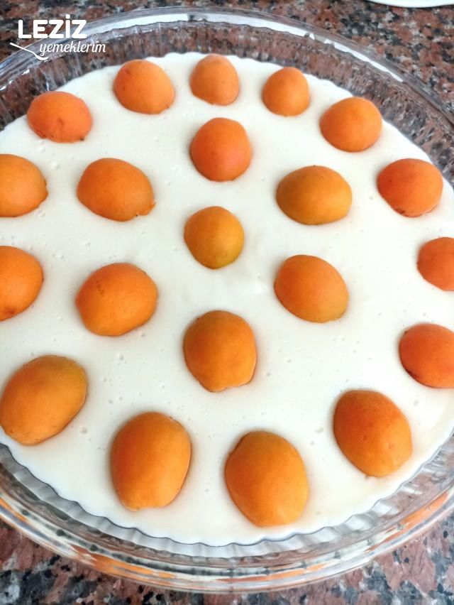 Taze Kayısılı Komşu Duymasın Tatlısı Tarifi