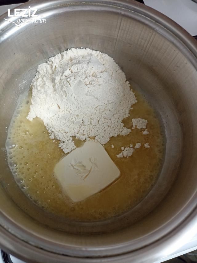 Taze Kayısılı Komşu Duymasın Tatlısı Tarifi