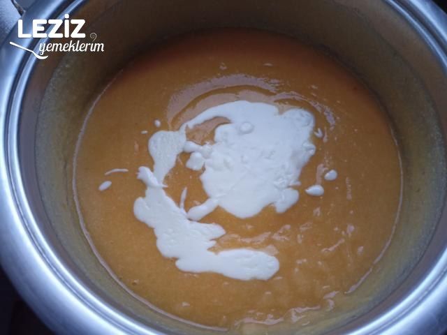 Mis Gibi Karnabahar Çorbası