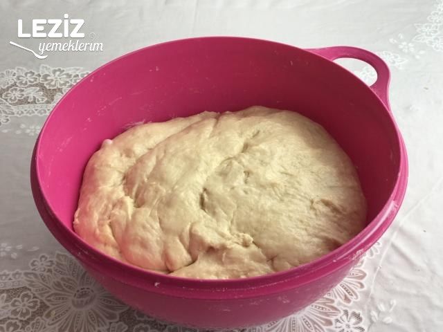 Pastane Pizza Poğaçası