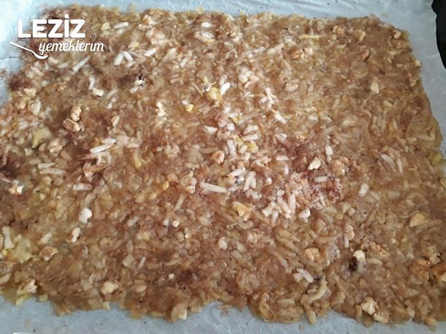 Nefis Elmalı Rulo Kek