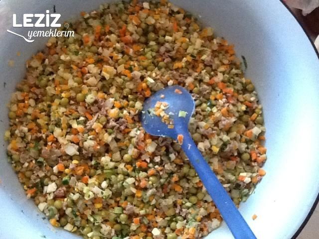 Rus Mutfağından Salata Paytaxt Salatası (Stoliçni)