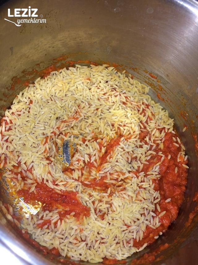 Pratik Arpa Şehriye Çorbası Tarifi