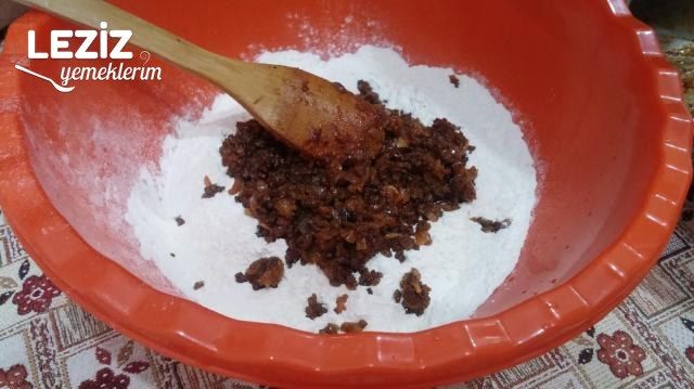 Tarhanalı Hamur Dökme Mantısı