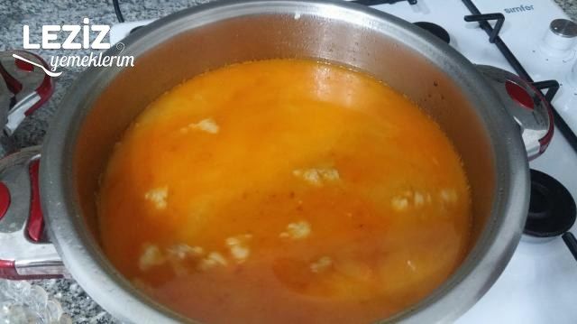 Tarhanalı Hamur Dökme Mantısı