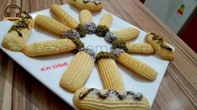 Pratik Ağızda Dağılan Tırtıl Kurabiye