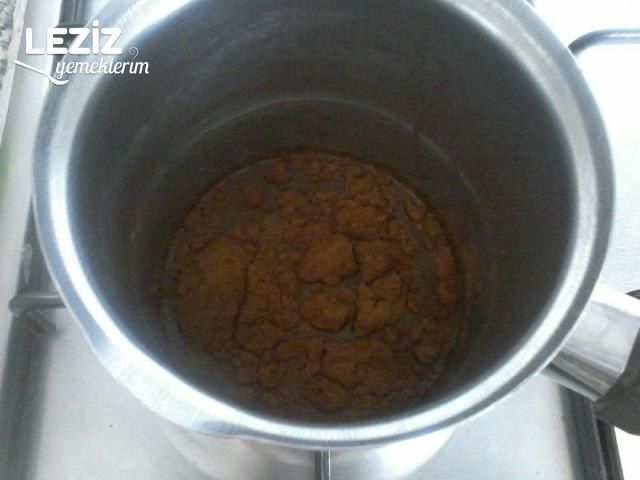 Köpüklü Türk Kahvesi Nasıl Yapılır