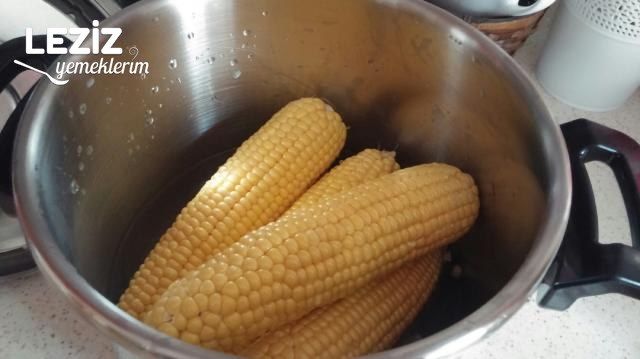 Düdüklüde Mısır Haşlaması