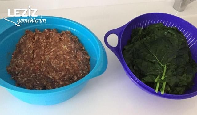 Etli Karalahana Sarması