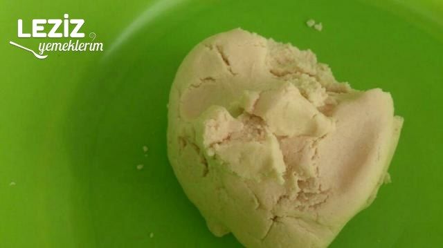 Pastane Tadında Evde Un Kurabiyesi