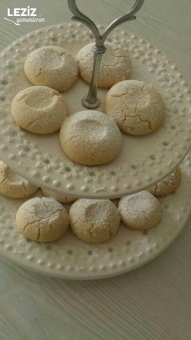 Pastane Tadında Evde Un Kurabiyesi