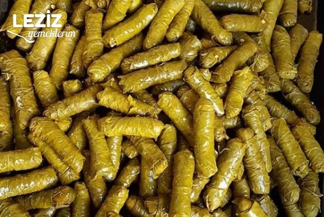 Bulgurdan Yaprak Sarması (Taze Yaprak)