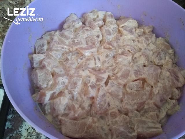 Kremalı Tavuk Şiş