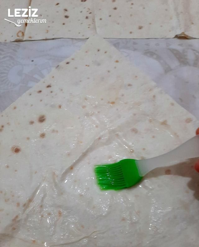 Yalancı Boyoz Böreği Tarifi