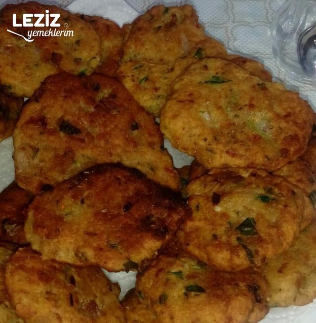 Bayat Ekmek Köftesi Nasıl Yapılır